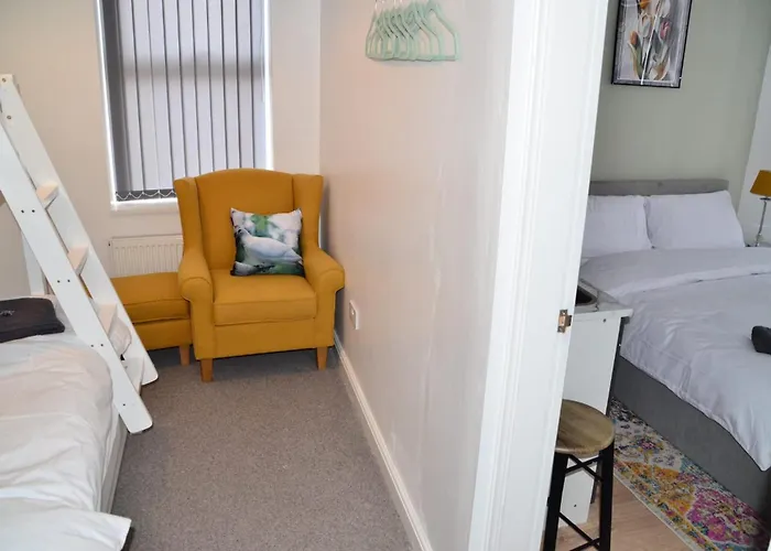 Blok 3 -Jacuzzi Suites, Apartment & Ensuite Rooms Blackpool